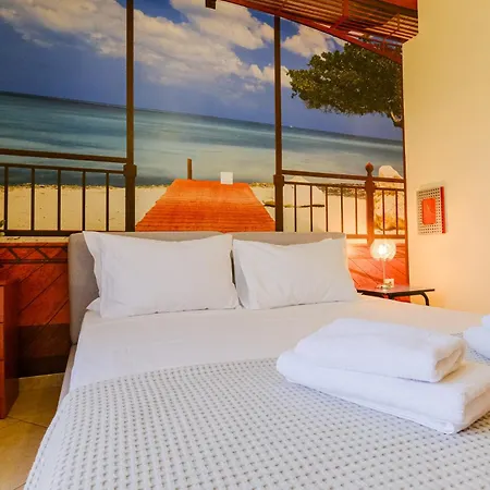 Hazel Suburb Θεσσαλονίκη