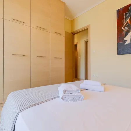 Hazel Suburb Saloniki